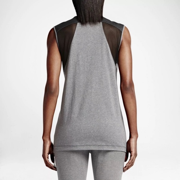 Nike Top - Picture 4 of 6